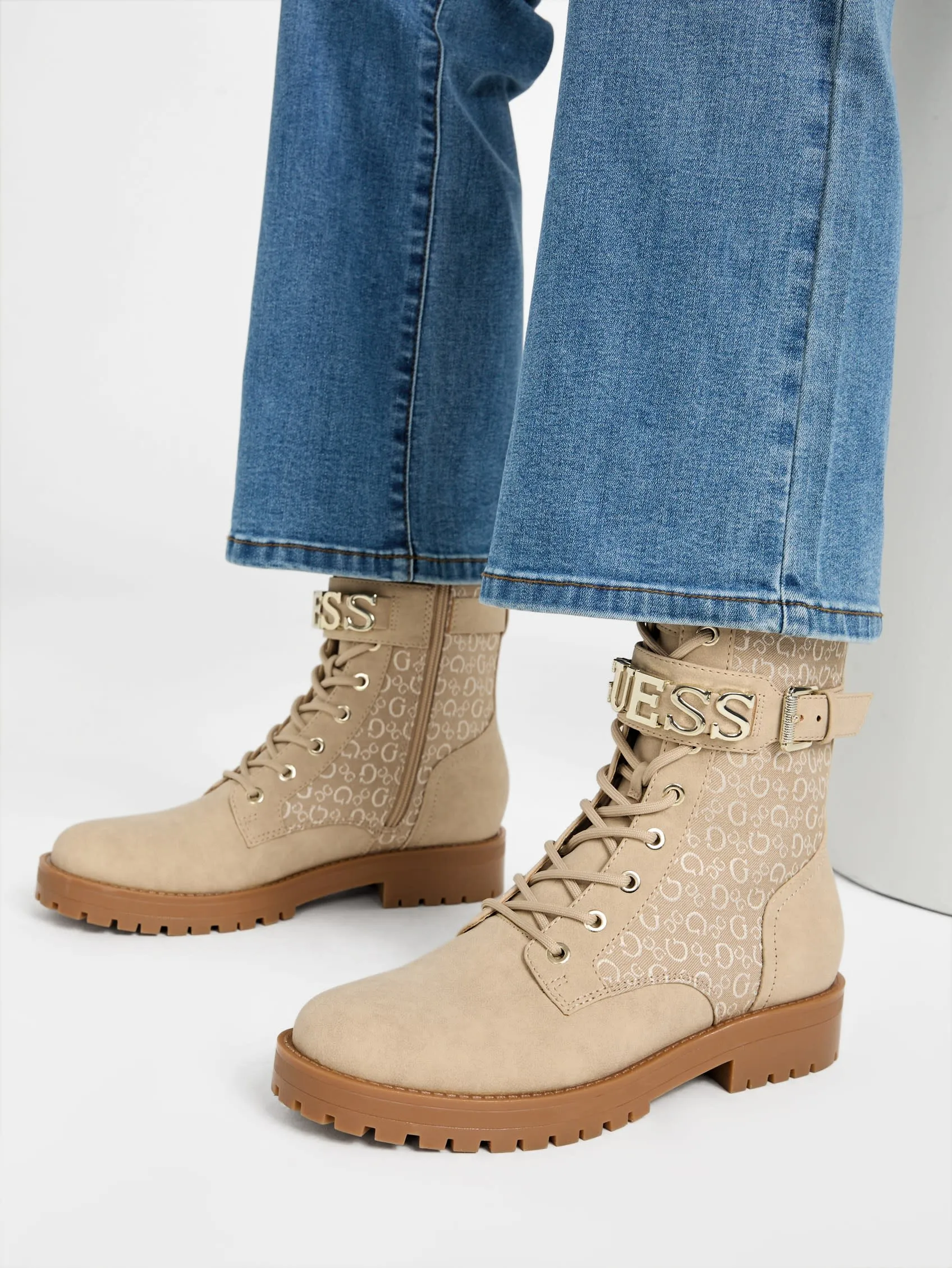 Avarry Logo Utility Booties