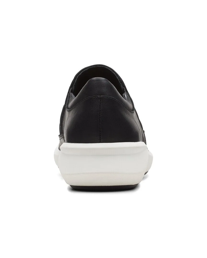 Clarks Un Rio Spark Leather Sneaker