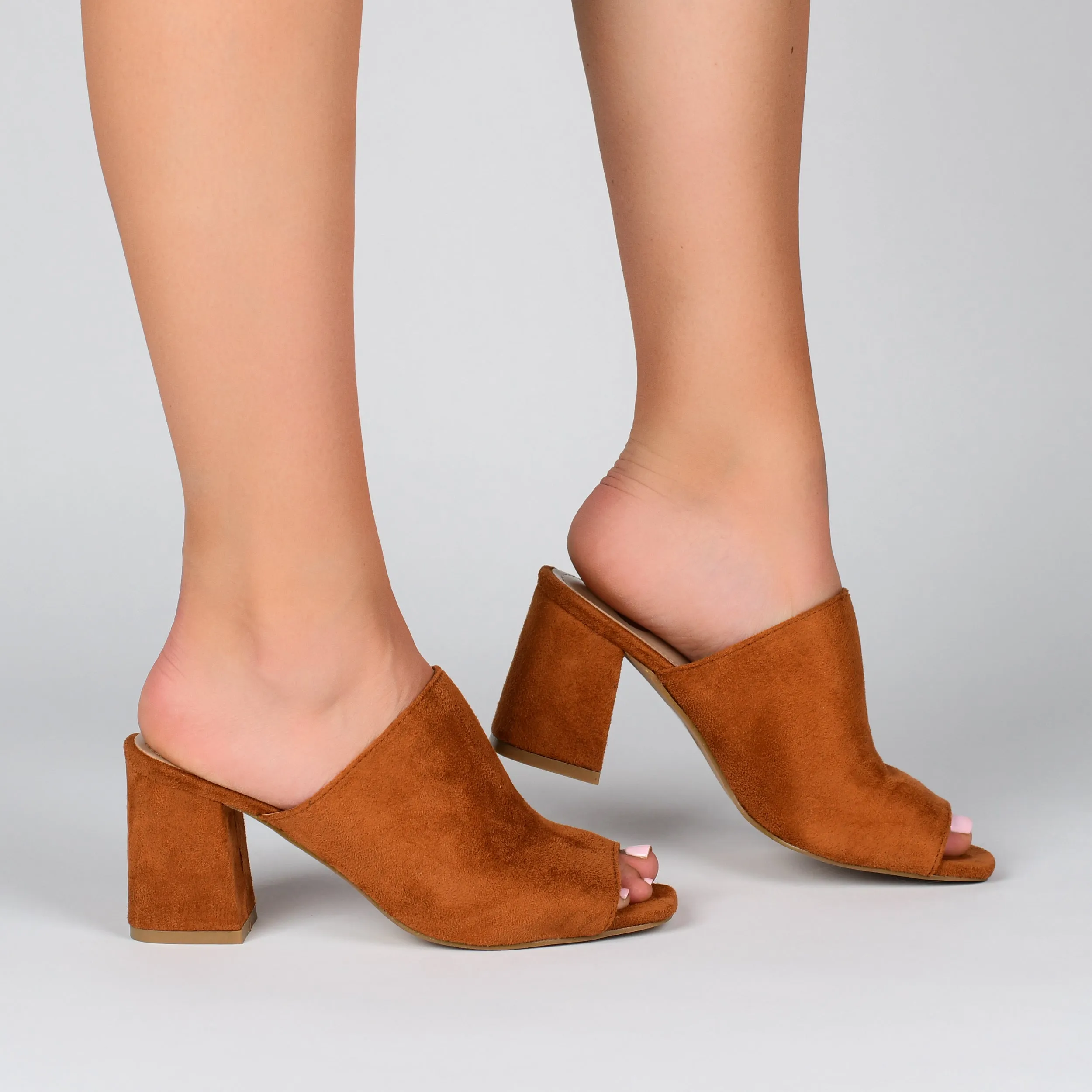 Journee Collection Women's Adelaide Slide