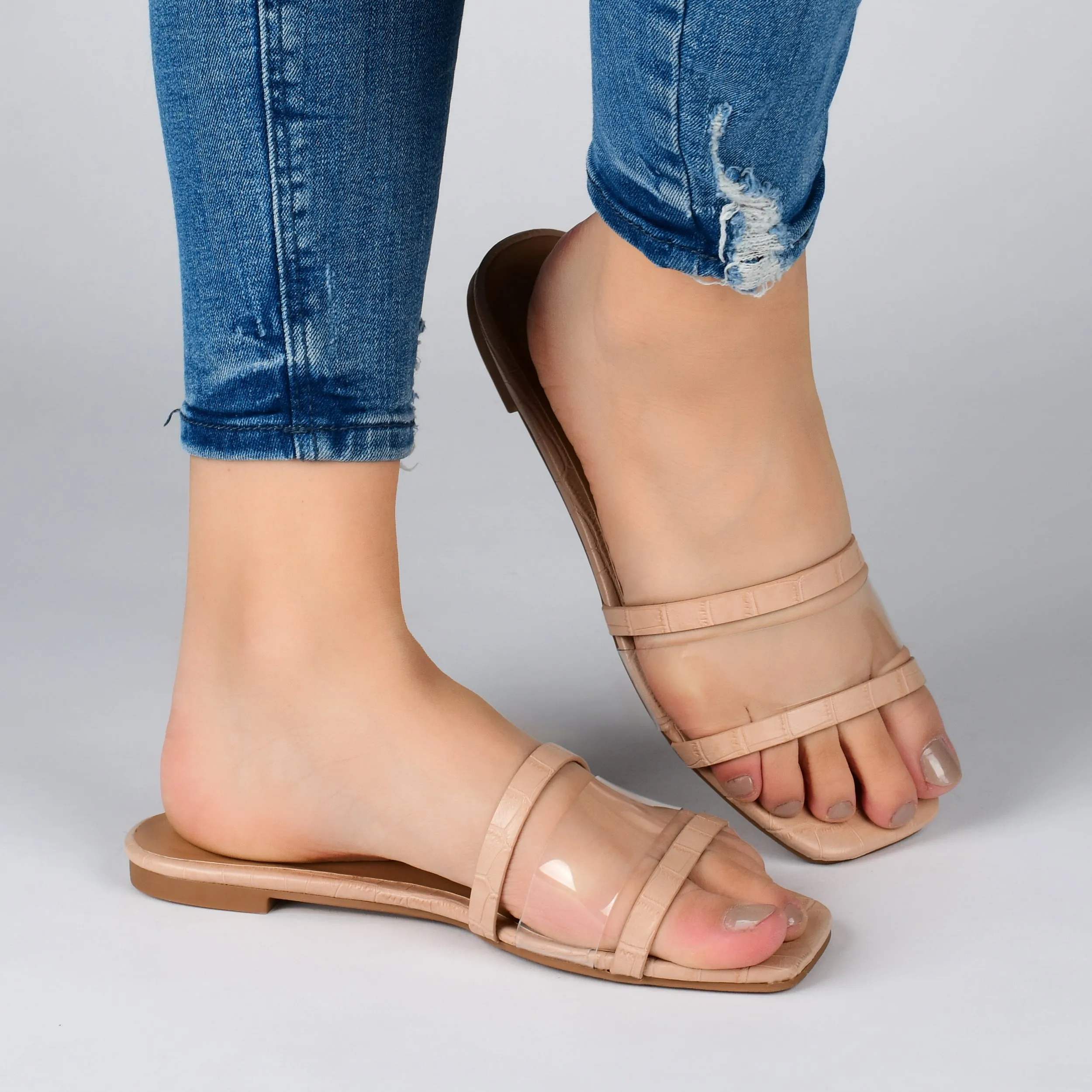 Journee Collection Women's Ramira Slide