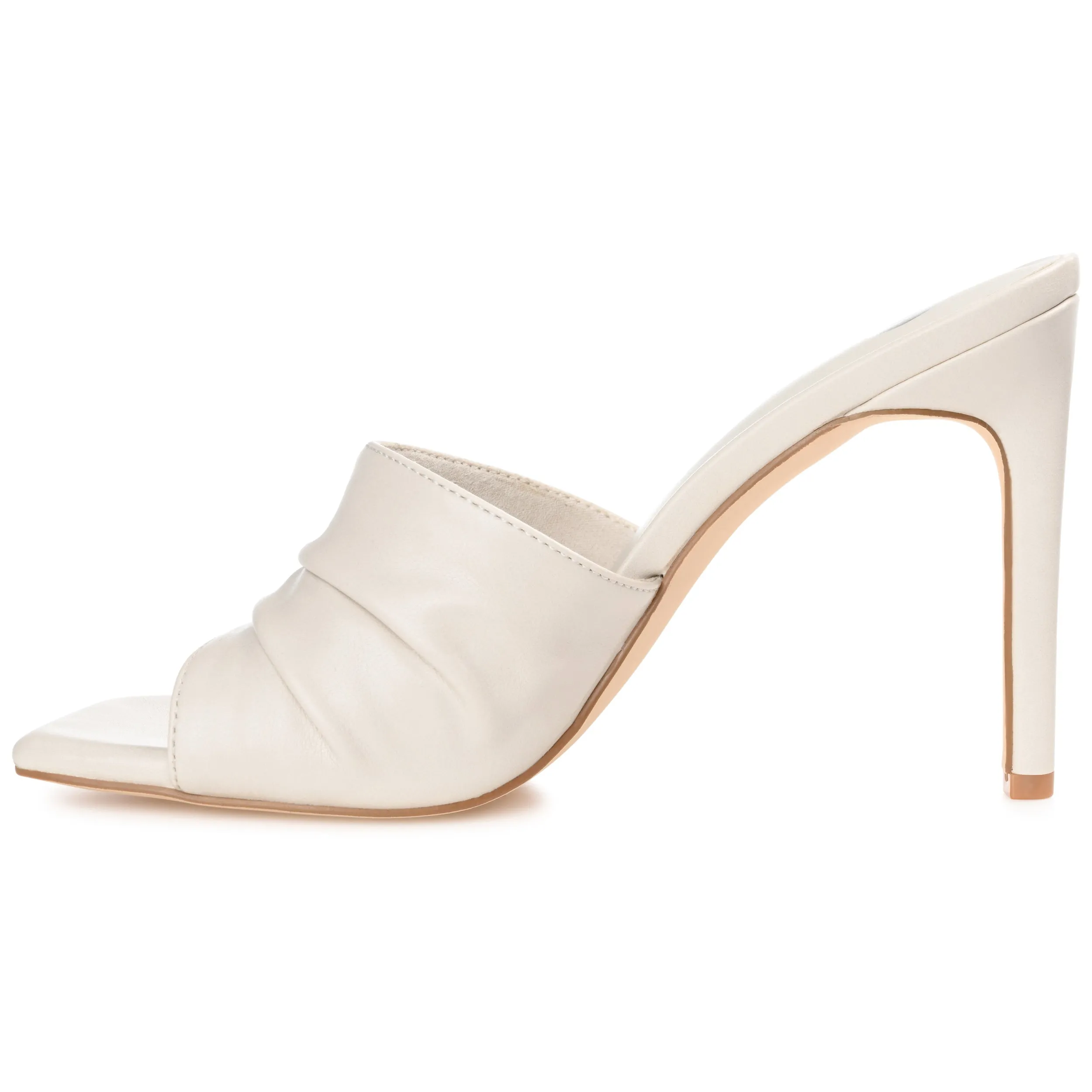 Journee Collection Women's Tru Comfort Foam Camber Pump