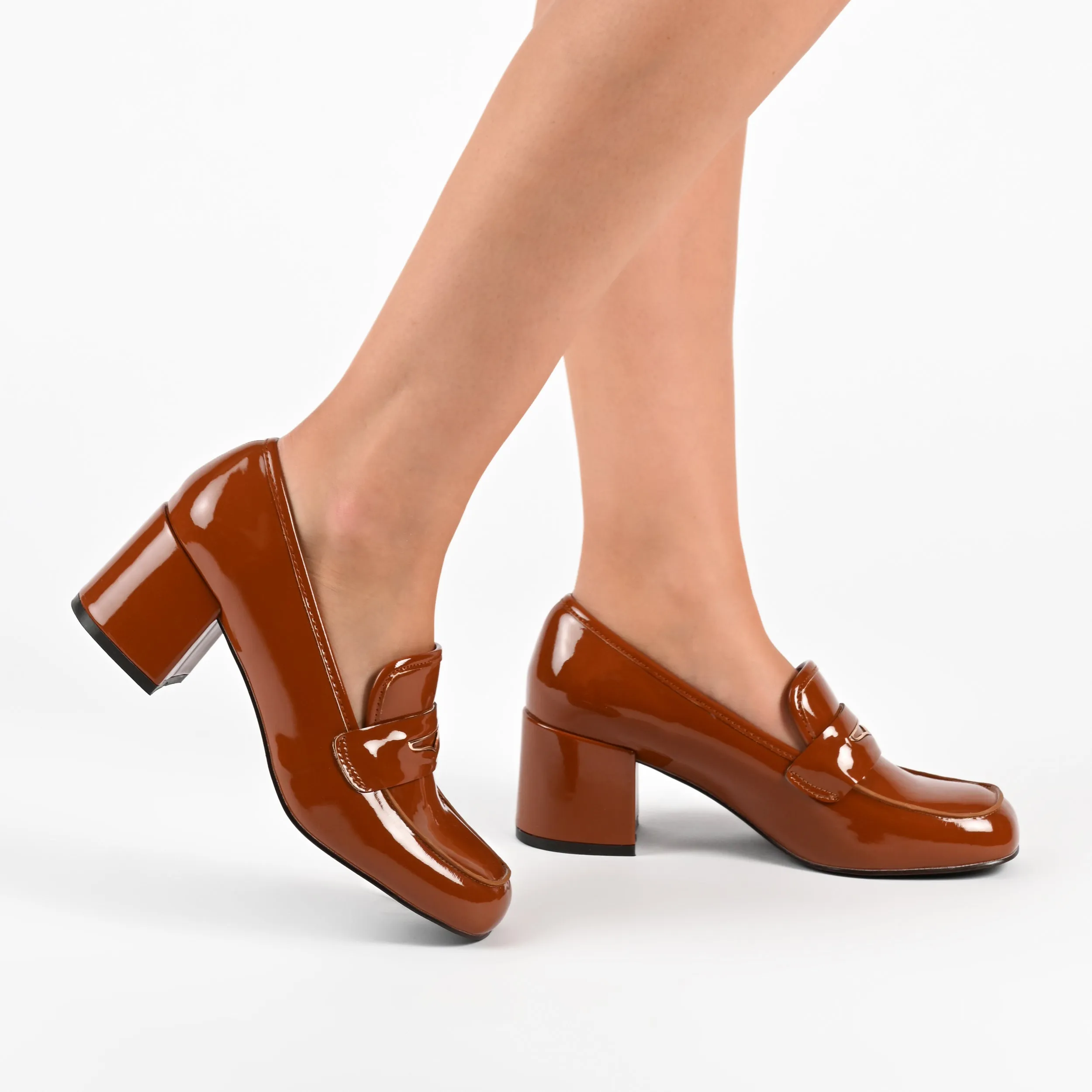 Journee Collection Women's Tru Comfort Foam Liyla Pumps