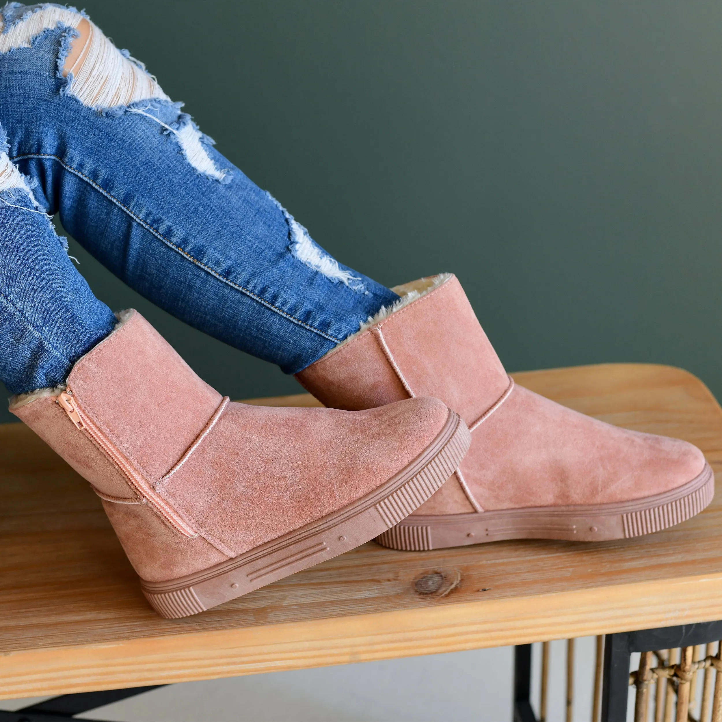 Journee Collection Women's Tru Comfort Foam Stelly Winter Boot