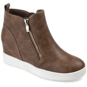 Journee Collection Women's Wide Width Pennelope Sneaker Wedge