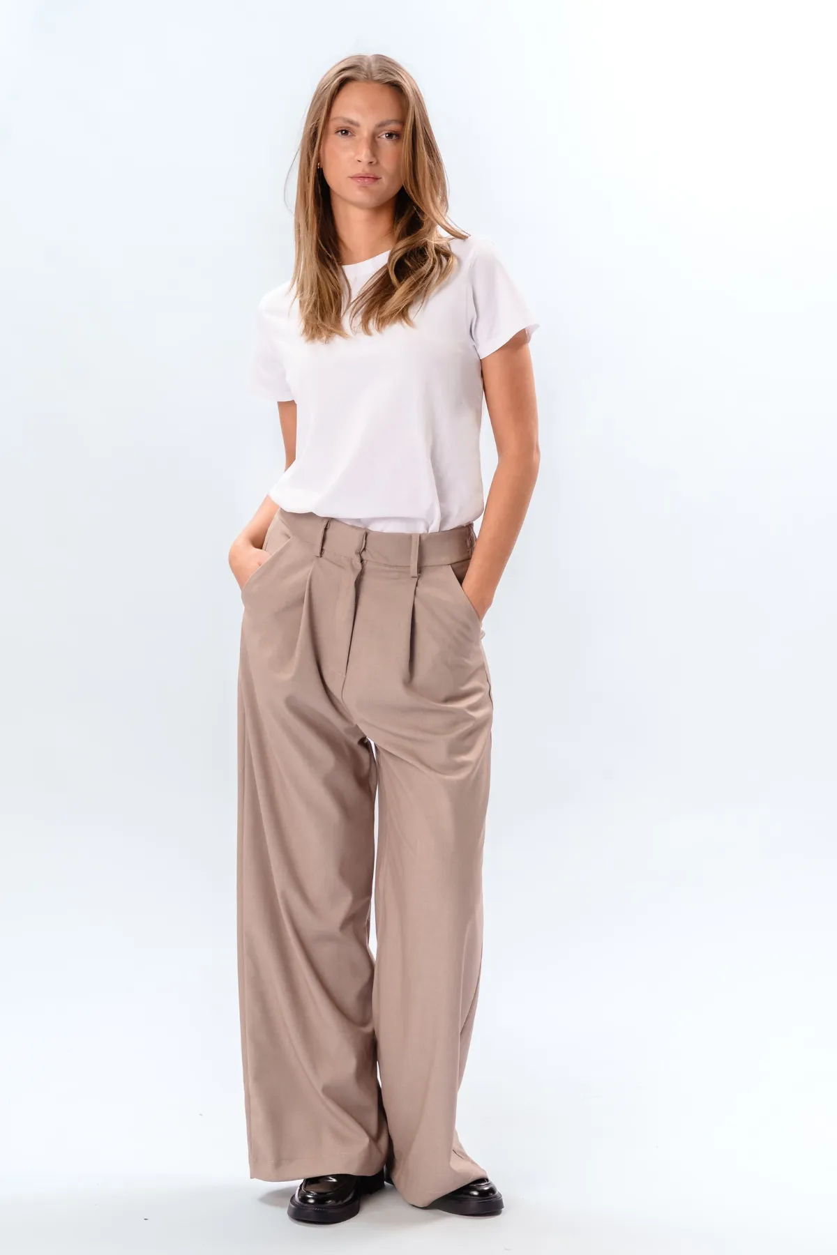 Nadia Trousers - Beige