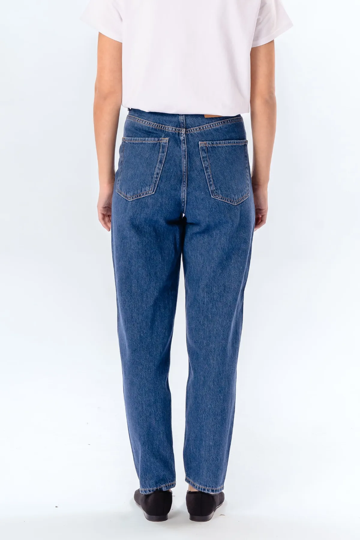 Performance Mom Jeans - Medium Blue Denim