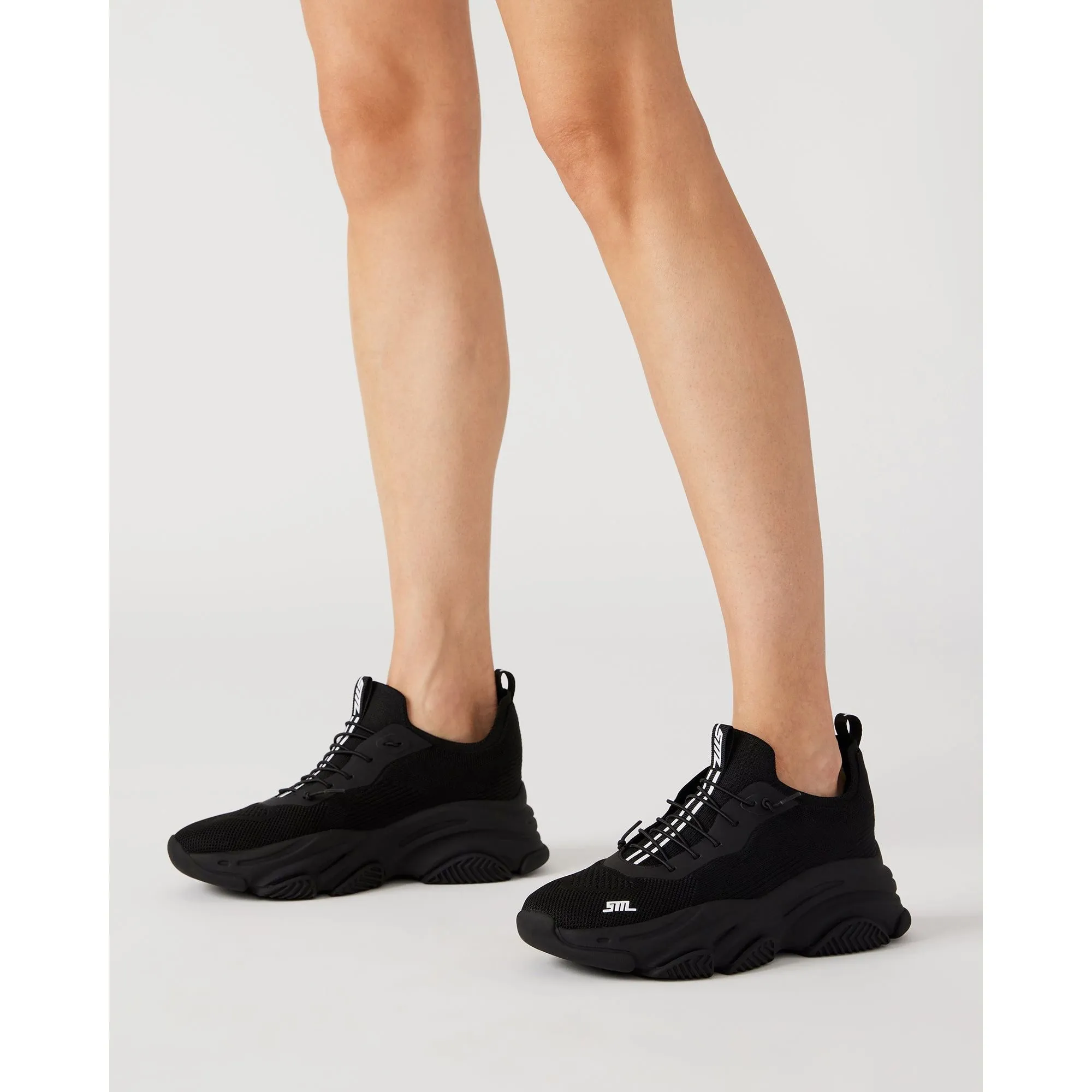 Vault Black/black