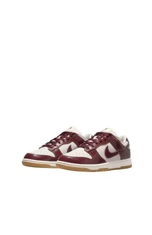 Women's Dunk Low Lx Sneakers In Phantom/team Red/sail