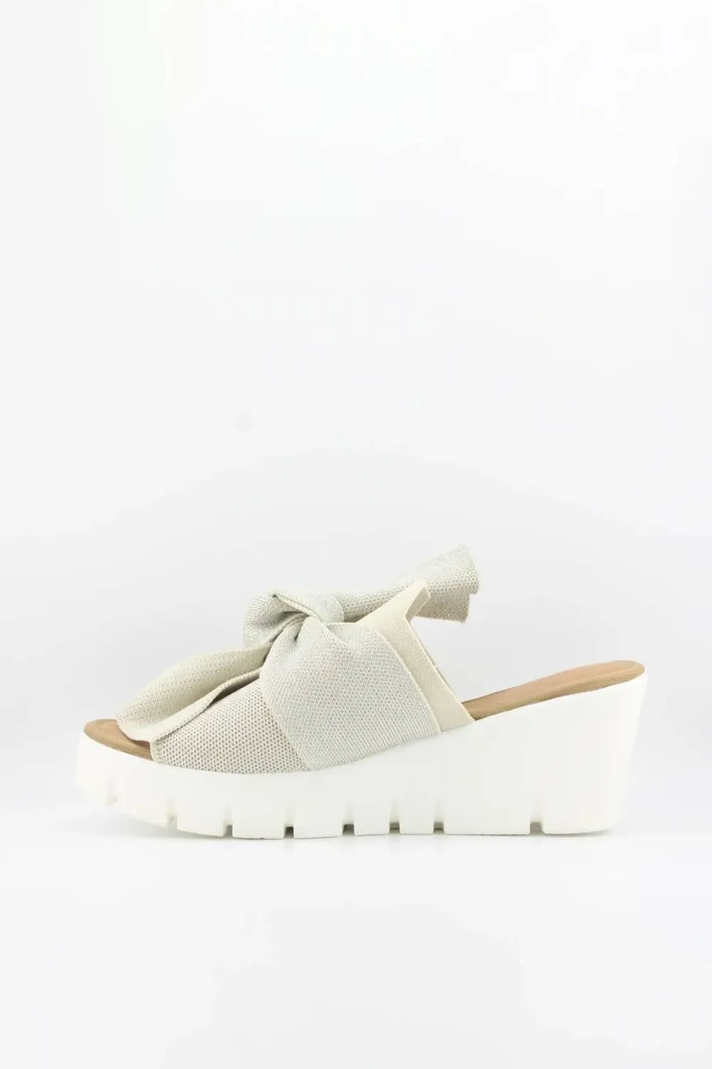 Women's Venti Freesia Wedge Sandal In Nude Silver